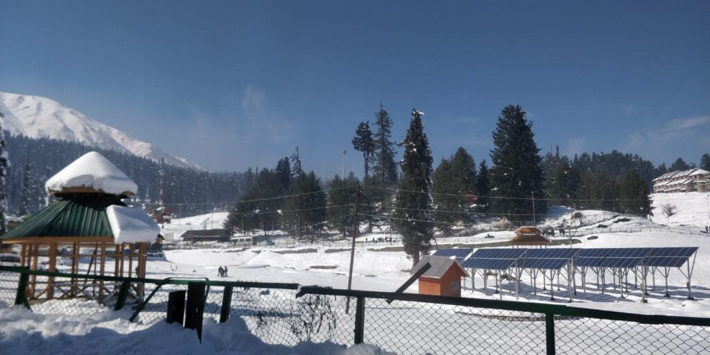 Gulmarg Ski 6 - kashmir travel - How to plan a solo trip to Kashmir