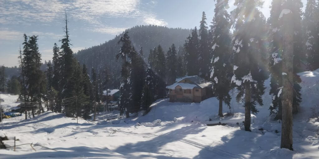 Gulmarg - kashmir travel - How to plan a solo trip to Kashmir